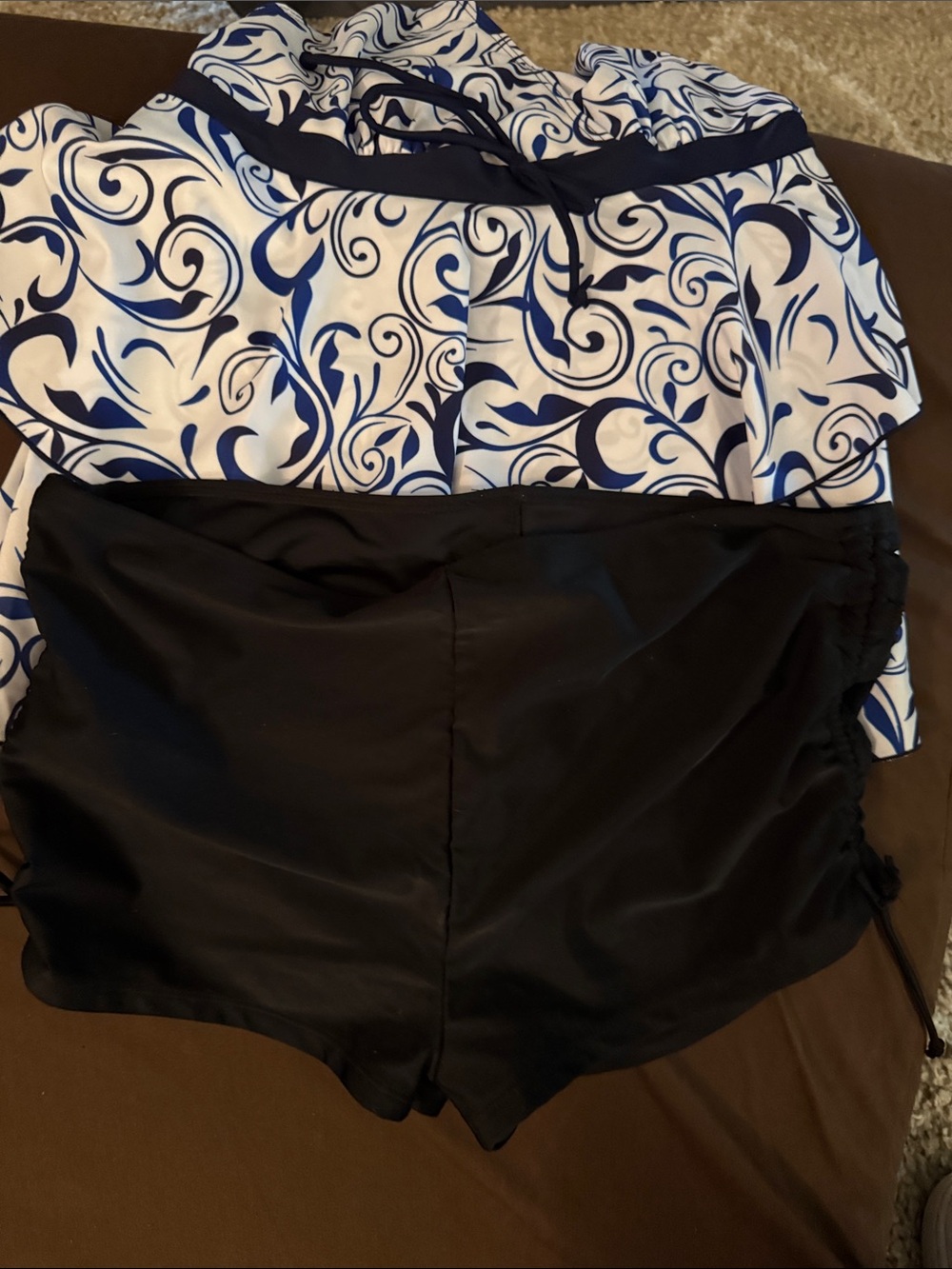 NWOT Size XXL Blue & White Swirl Tankini with Black Bottoms - Picture 8 of 13